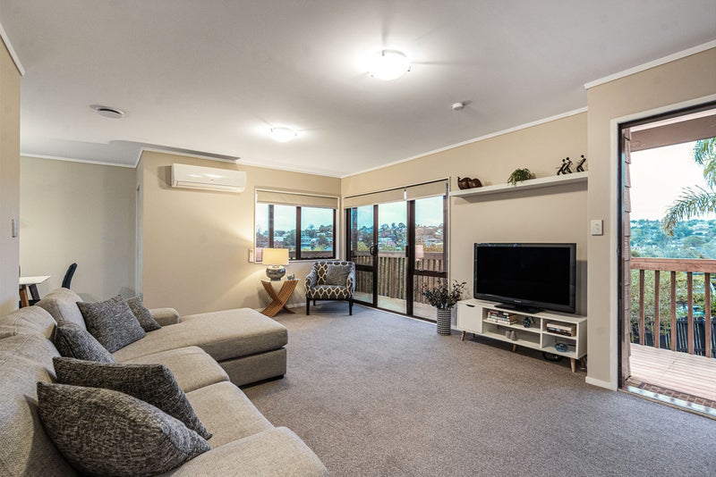 2/80A Athena Drive, Tōtara Vale, Auckland - Carousel 2