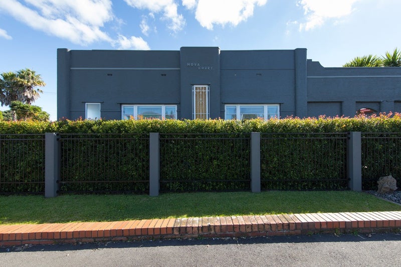 1/1A Invermay Avenue, Mount Roskill, Auckland - Carousel 2