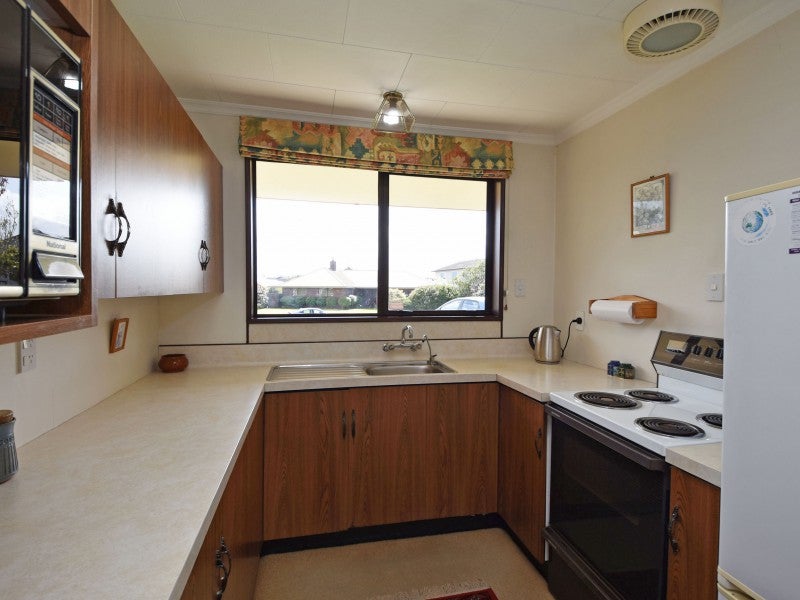 17 Moana Street, Rosedale, Invercargill - Carousel 2