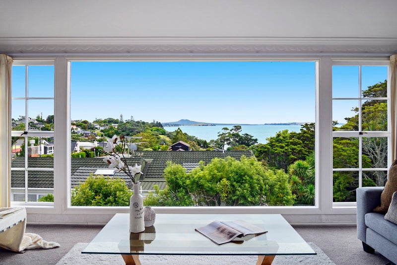 119 Mellons Bay Road, Mellons Bay, Auckland - Carousel 1