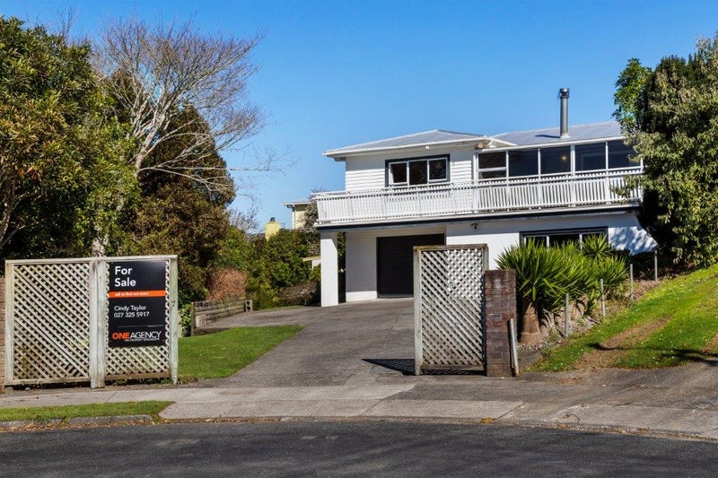 7 Lambton Terrace, Welbourn, New Plymouth - Carousel 2
