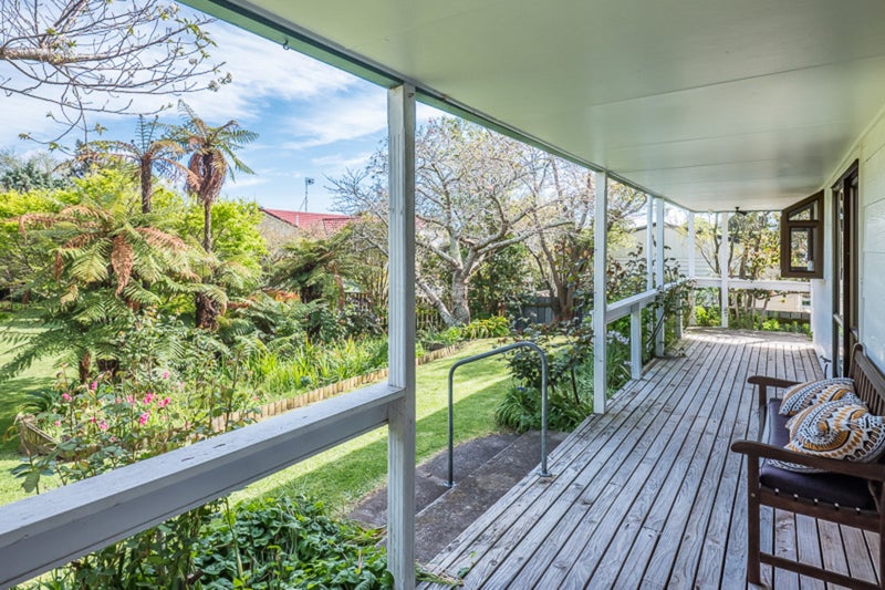 21 Rimu Road, Raumati Beach, Paraparaumu - Carousel 2
