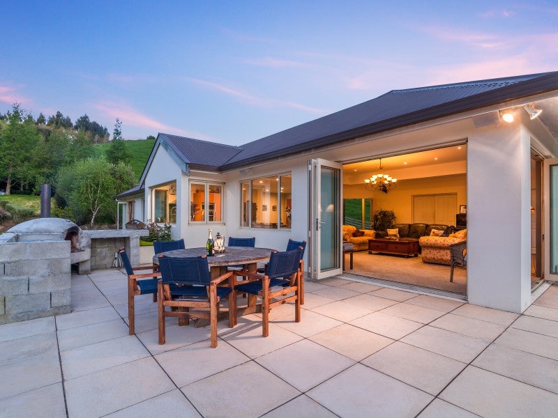 77 Johnsons Road, Whitemans Valley, Upper Hutt - Carousel 1