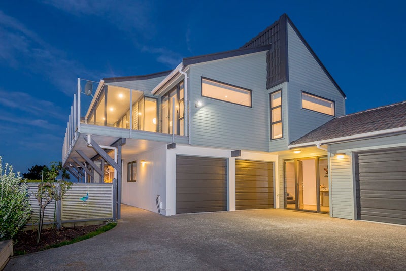 15 Island View Terrace, Waikanae Beach, Waikanae - Carousel 1