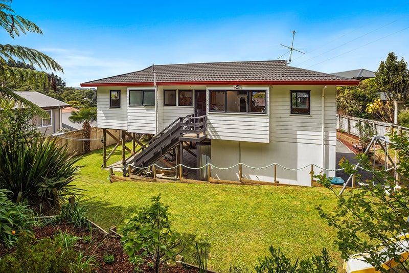 2/152 Tirohanga RD, HARBOUR VIEW, LOWER HUTT - Carousel 1