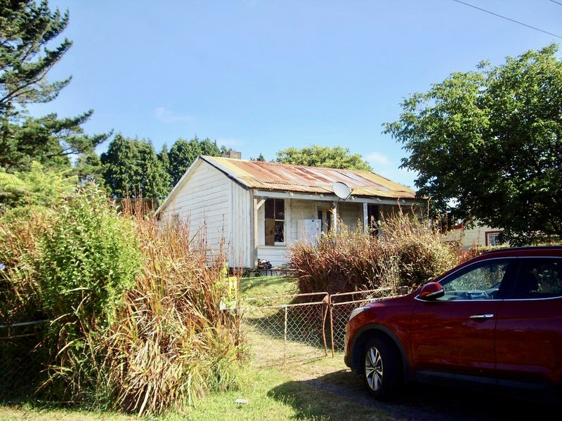 18 Bernard Street, Pukemiro, Ngāruawāhia - Carousel 1
