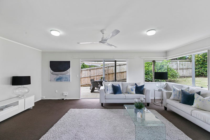 38A Sunnyhaven Avenue, Beach Haven, Auckland - Carousel 2