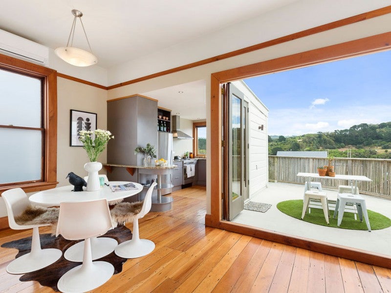 44 Overtoun Terrace, Hataitai, Wellington - Carousel 2