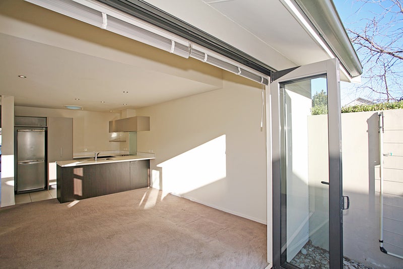 105D Deans Avenue, Riccarton, Christchurch - Carousel 2