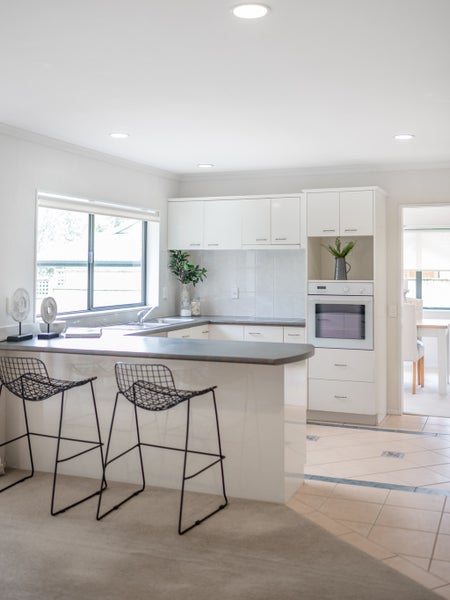 15 Trovare Place, Golflands, Auckland - Carousel 26