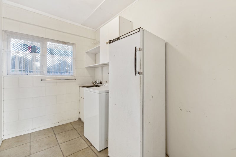 2/182 Coronation Road, Hillcrest, Auckland - Carousel 26