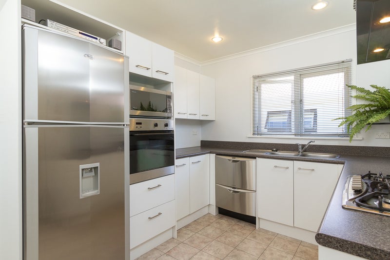 37 Te Mome Road, Alicetown, Lower Hutt - Carousel 2