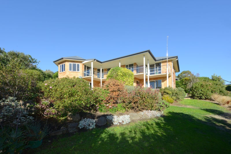 184 Huntsbury Avenue, Huntsbury, Christchurch - Carousel 1