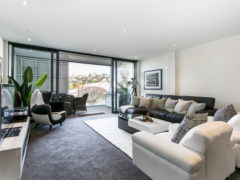 211/1 LEVER ST, AHURIRI, NAPIER - Carousel 1