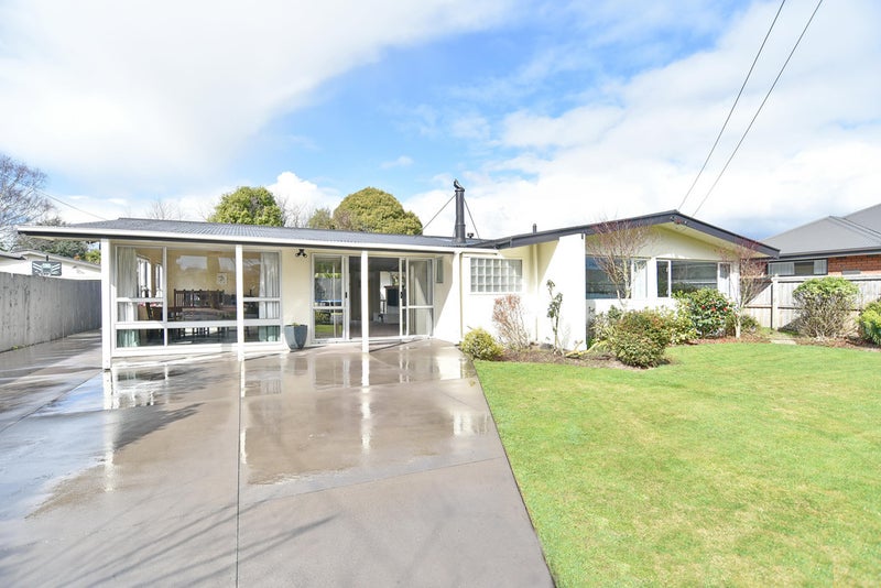 8 Crofton Road, Harewood, Christchurch - Carousel 1