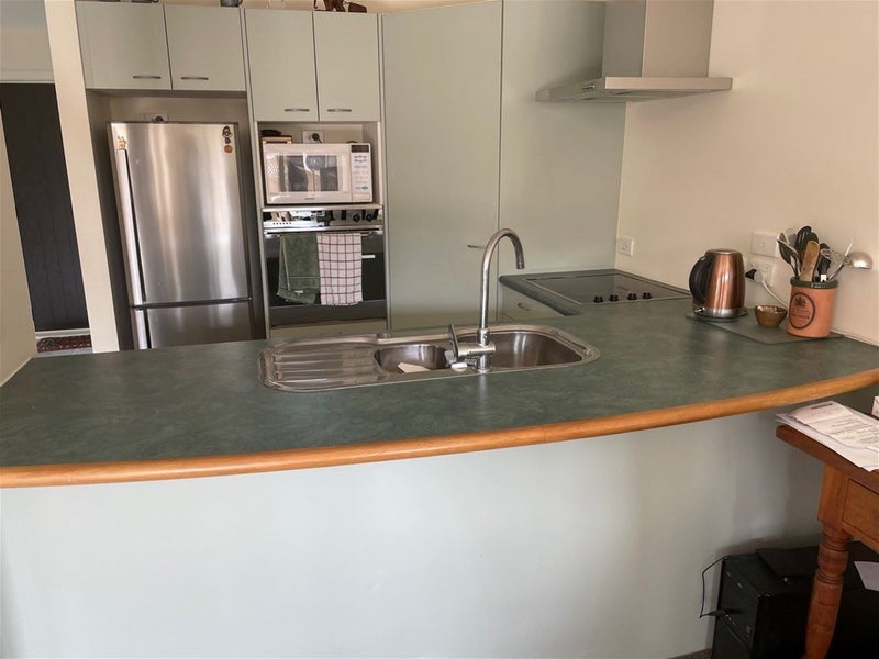 4/14 Fields Parade, Oteha, Auckland - Carousel 1