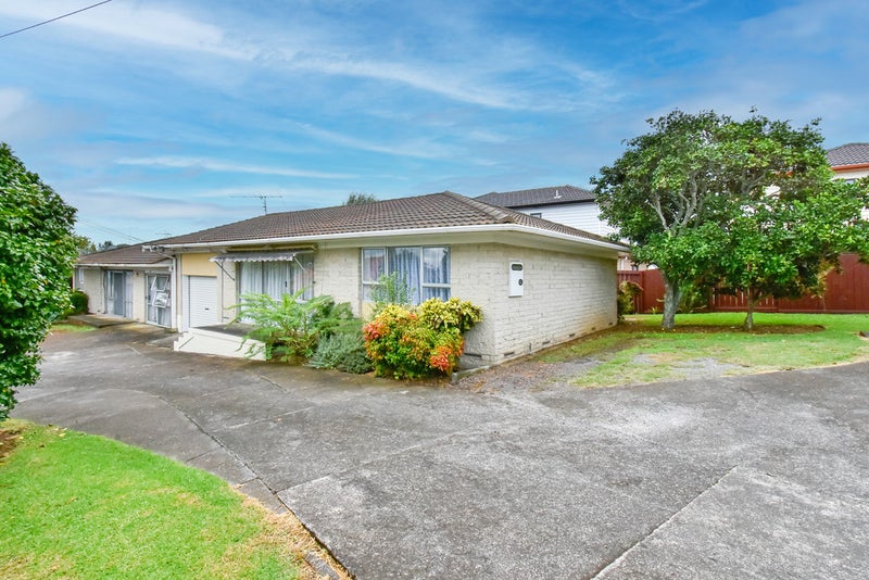 2/0 Wallace Road, Papatoetoe, Auckland - Carousel 2