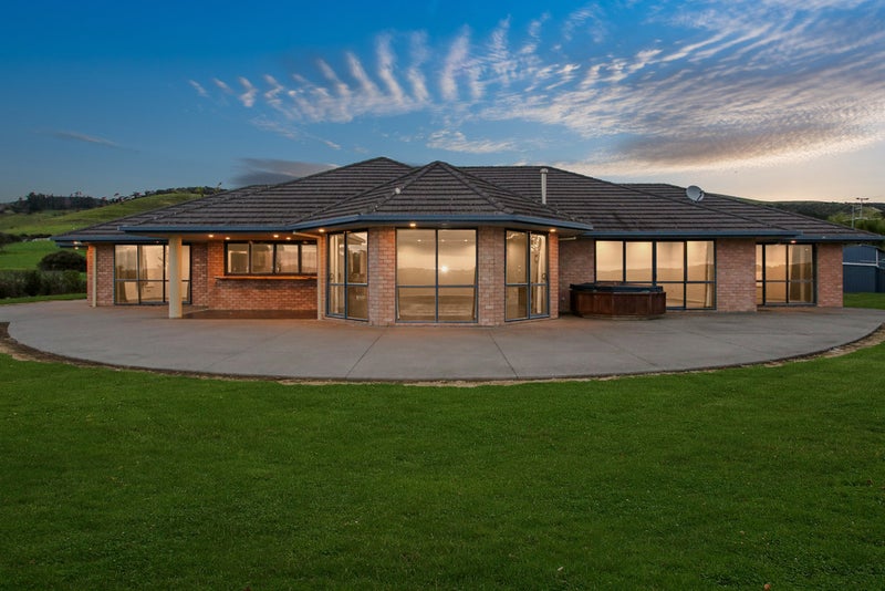 882 Kaitaia-Awaroa Road, Ahipara, Kaitaia - Carousel 1