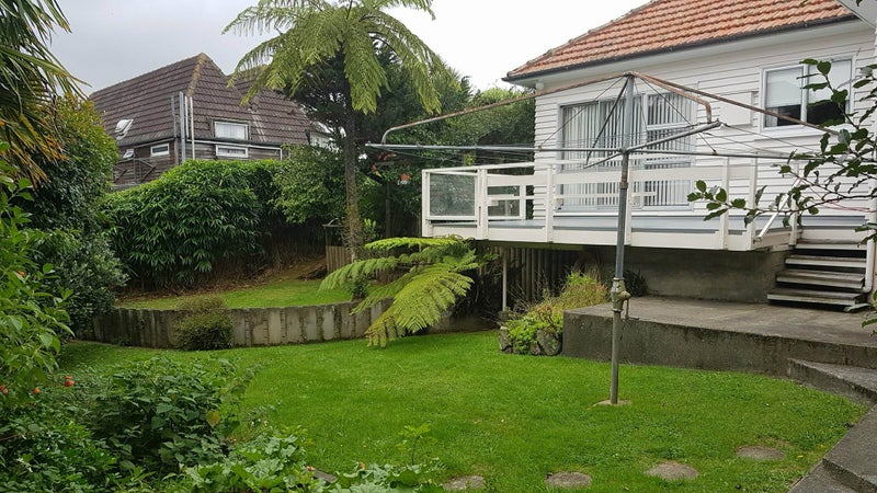 48 Izard Road, Khandallah, Wellington - Carousel 1