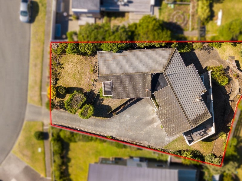 33 Oratia Street, Waikanae Beach, Waikanae - Carousel 19