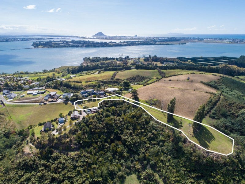 31 Eagleview Rise, Welcome Bay, Tauranga - Carousel 2