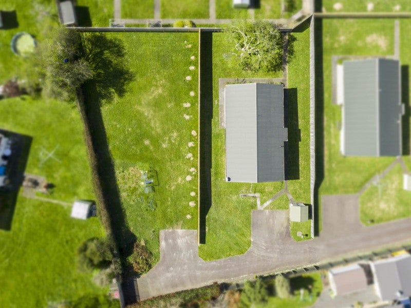 4 Fire Station Lane, Trentham, Upper Hutt - Carousel 21