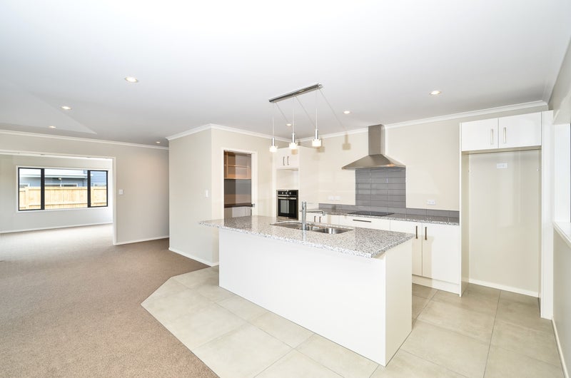 4A Maple Lane, Huapai, Kumeu - Carousel 2