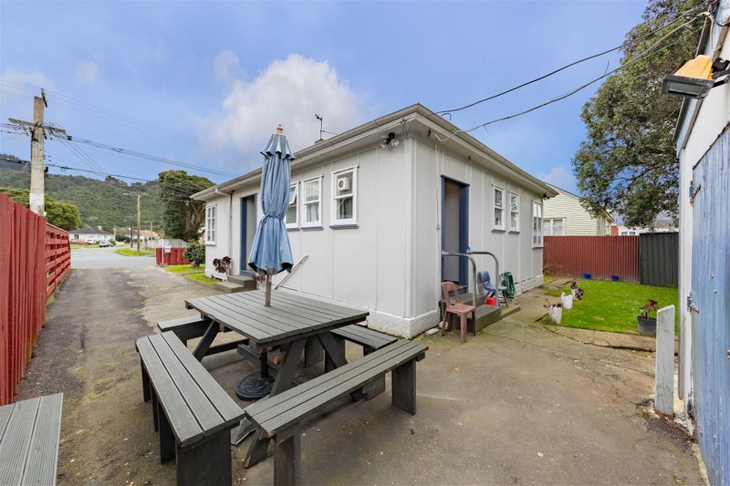 12 Reynolds Street, Taita, Lower Hutt - Carousel 13