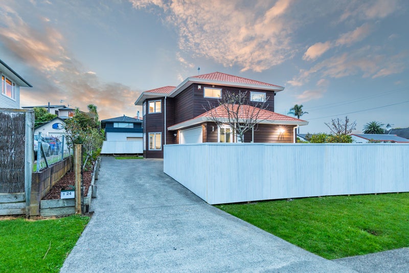 1/24 Woodward Avenue, Mangere Bridge, Auckland - Carousel 2
