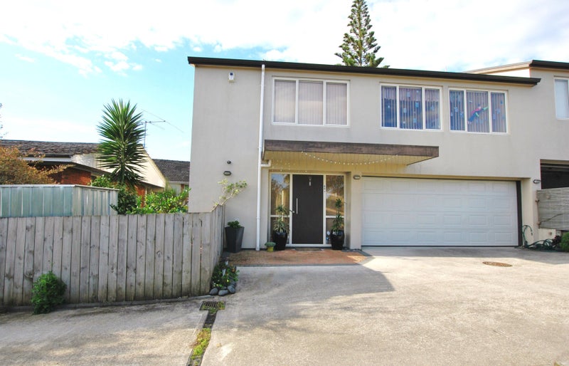 80A Hillsborough Road, Hillsborough, Auckland - Carousel 1