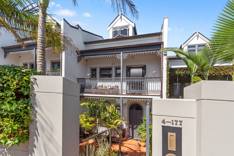 4/177 Hurstmere Road, Takapuna, Auckland - Carousel 1