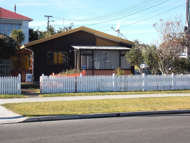 132A Gonville Avenue, Gonville, Whanganui - Carousel 1