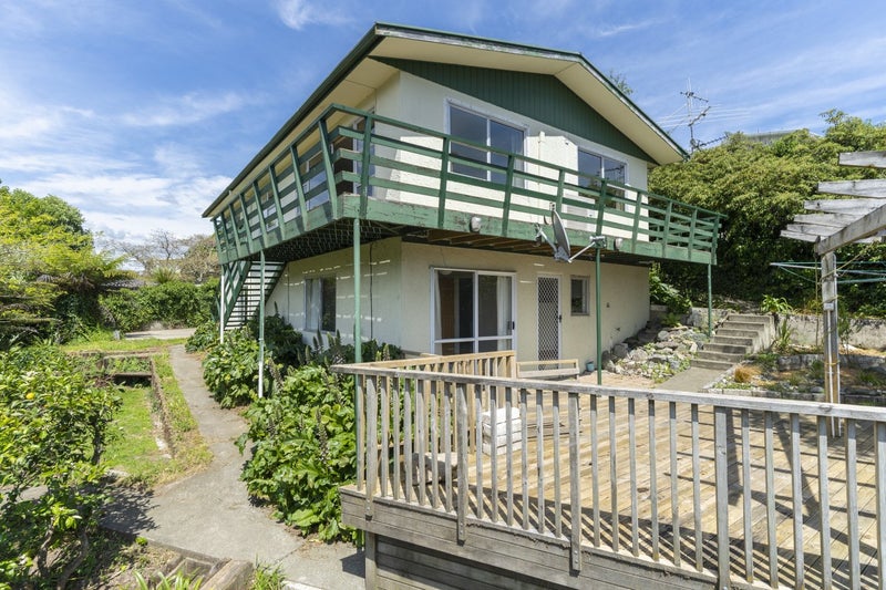 8 Jerningham Street, Enner Glynn, Nelson - Carousel 1