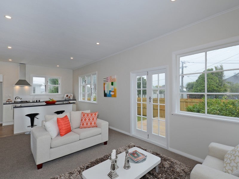 1/2 Taita Drive, Boulcott, Lower Hutt - Carousel 2