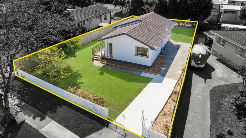 72 Boundary Road, Clover Park, Auckland - Carousel 2