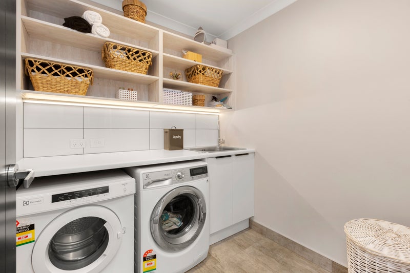 6 Diane Place, Te Kowhai, Hamilton - Carousel 32