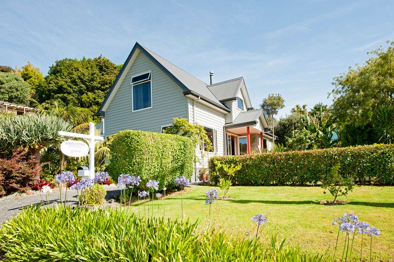 11 Chapel Street, Russell, Russell - Carousel 21