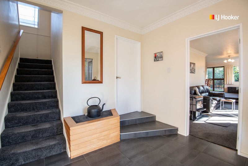 61 Kinmont Crescent, Kinmont Park, Mosgiel - Carousel 2