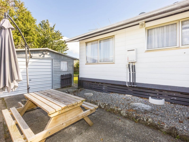 35 Bonnie Glen Crescent, Ebdentown, Upper Hutt - Carousel 17