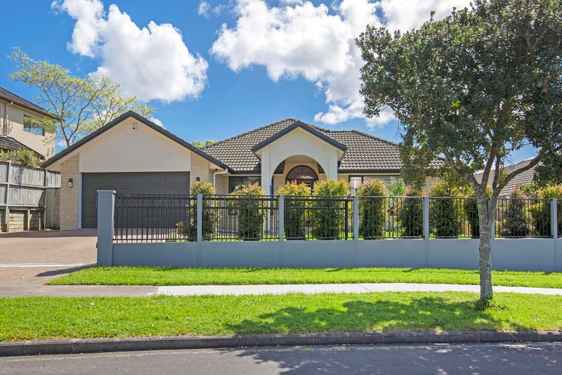 33 Westerham Drive, Dannemora, Auckland - Carousel 1