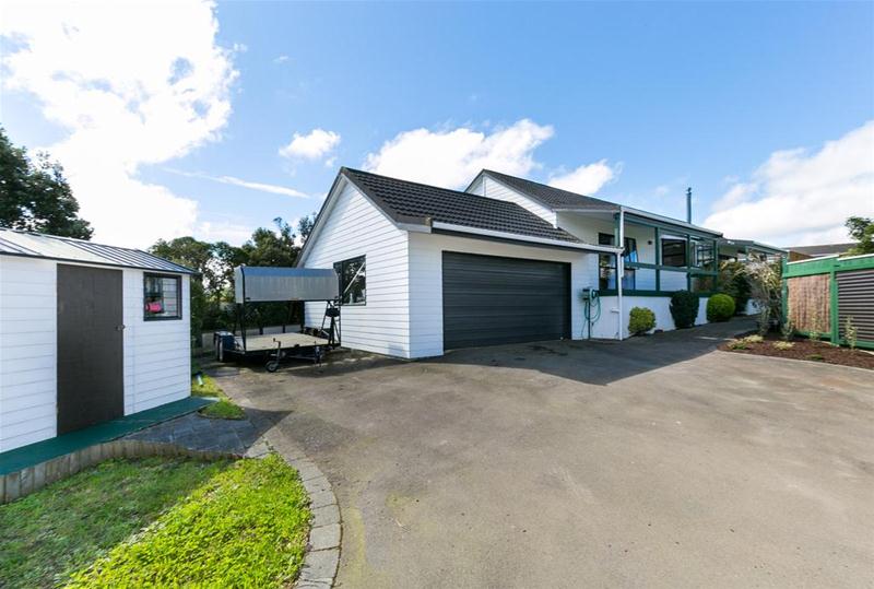 111 Mark Avenue, Grenada Village, Wellington - Carousel 2