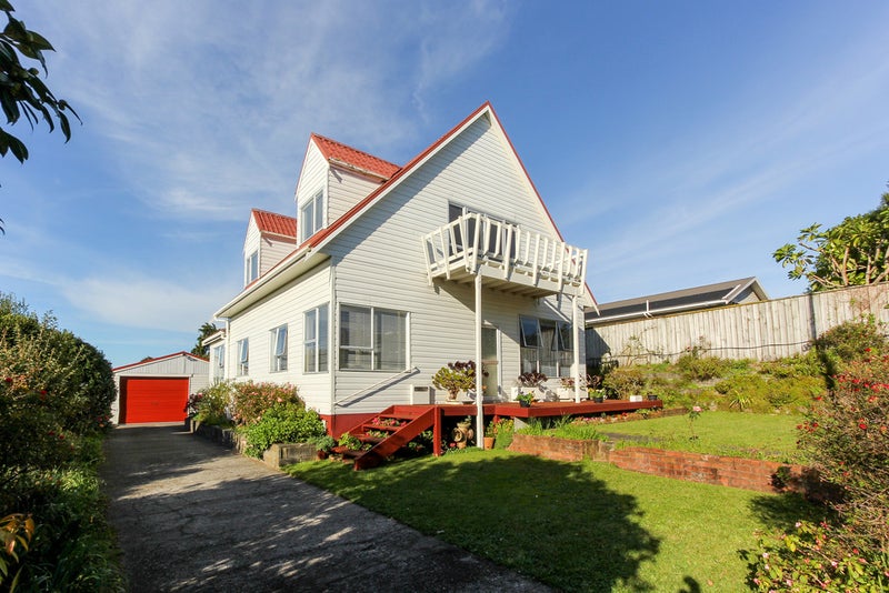 75 Mangorei Road, Strandon, New Plymouth - Carousel 2