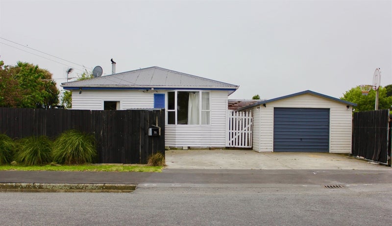 51 Richill Street, Belfast, Christchurch - Carousel 15