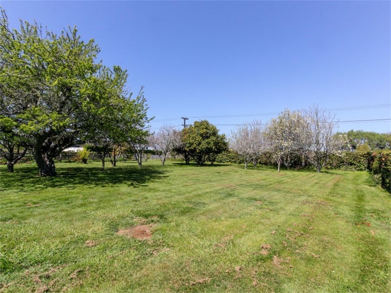 288 Manutahi Road, Lepperton, New Plymouth - Carousel 16
