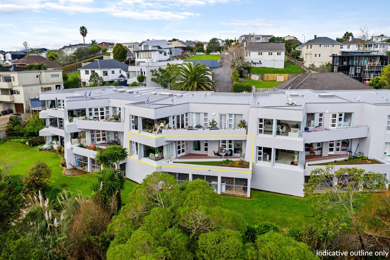 7/18 Takitimu Street, Orakei, Auckland - Carousel 2