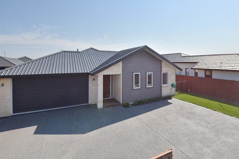 11 Chaffey Lane, Wigram, Christchurch - Carousel 1