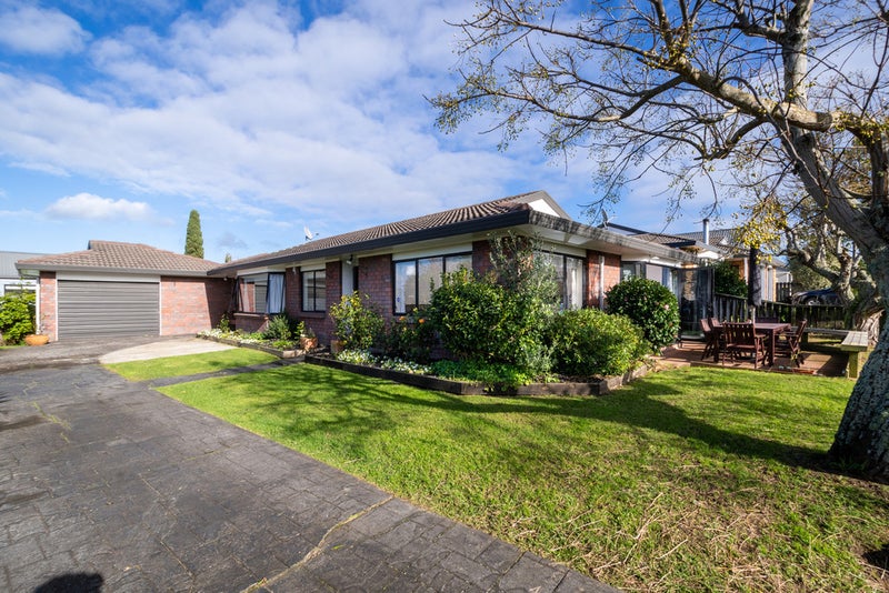 21 Merlot Heights, Huapai, Kumeū - Carousel 16