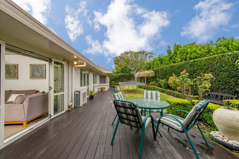 8 Taiko Court, Northpark, Auckland - Carousel 1