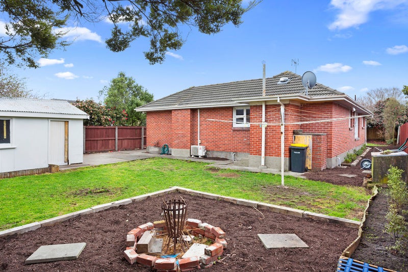 18 Colman Avenue, Sockburn, Christchurch - Carousel 13