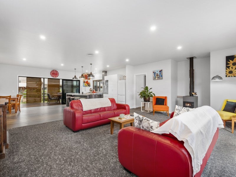 133 Lisland Drive, Taupo - Carousel 2
